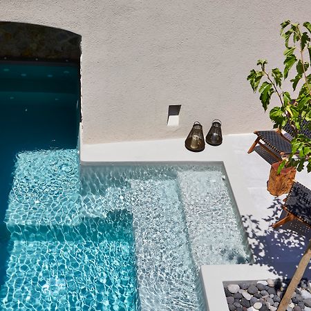Aeon Suites - Adults Only Pyrgos Kallistis Exterior foto