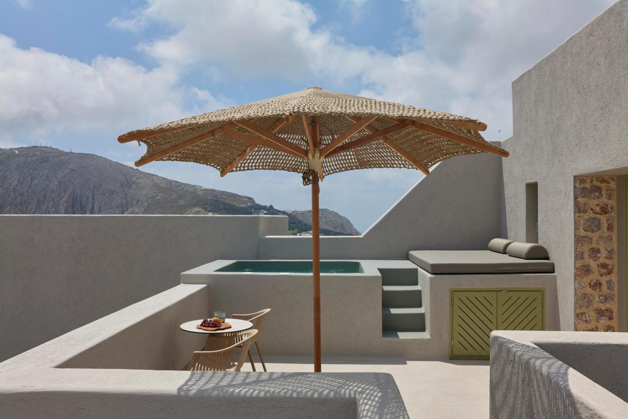 Aeon Suites - Adults Only Pyrgos Kallistis Exterior foto