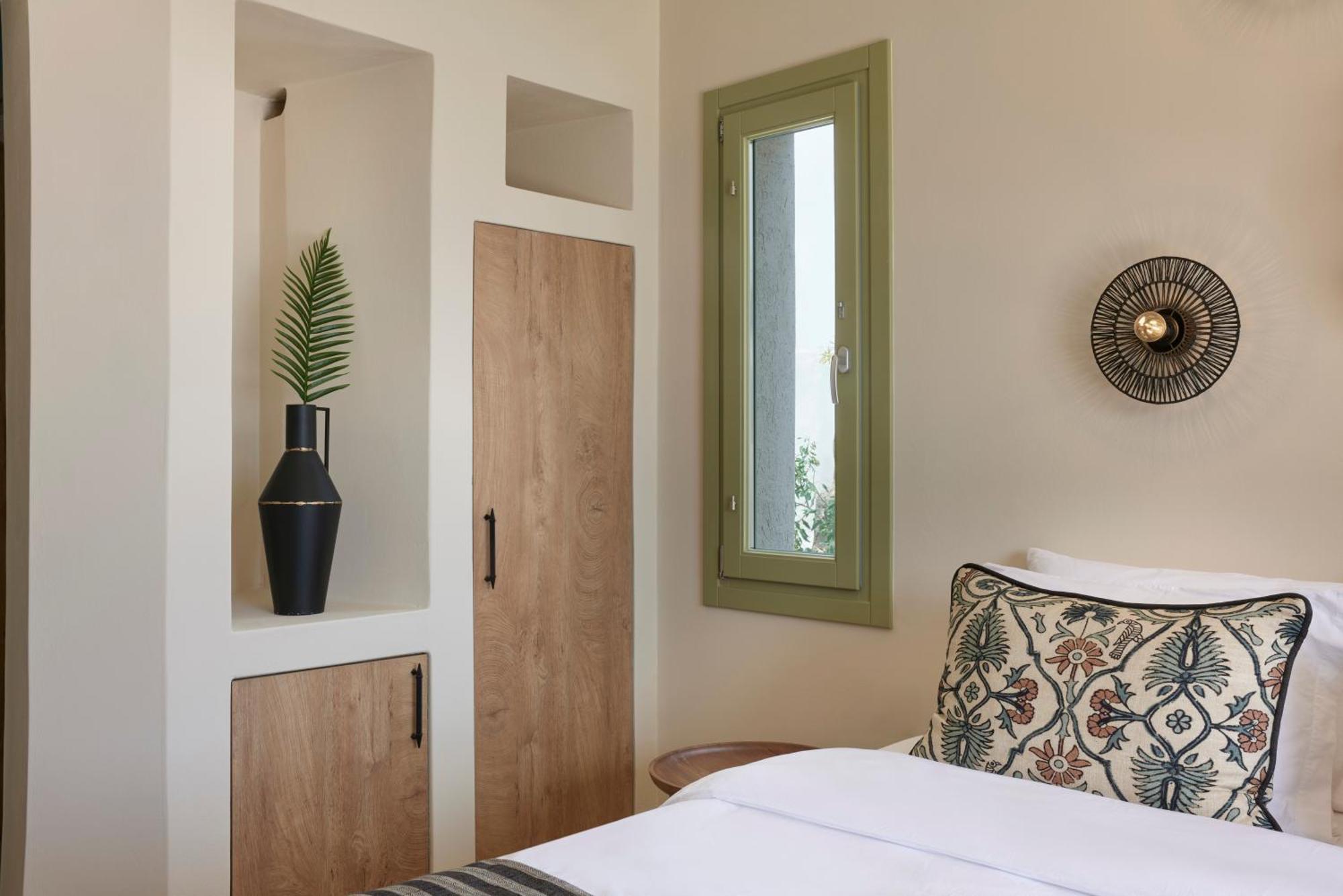 Aeon Suites - Adults Only Pyrgos Kallistis Exterior foto