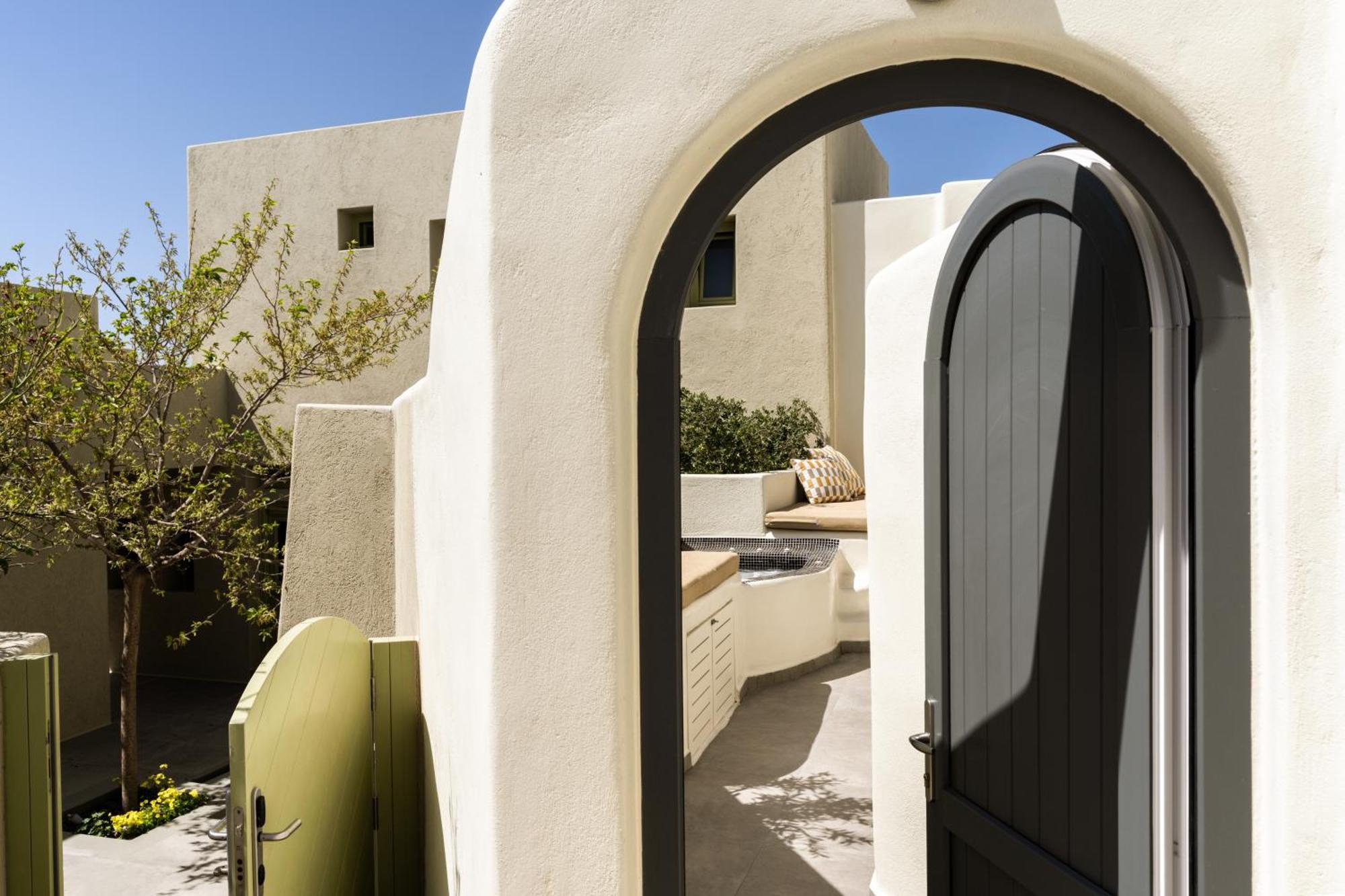 Aeon Suites - Adults Only Pyrgos Kallistis Exterior foto